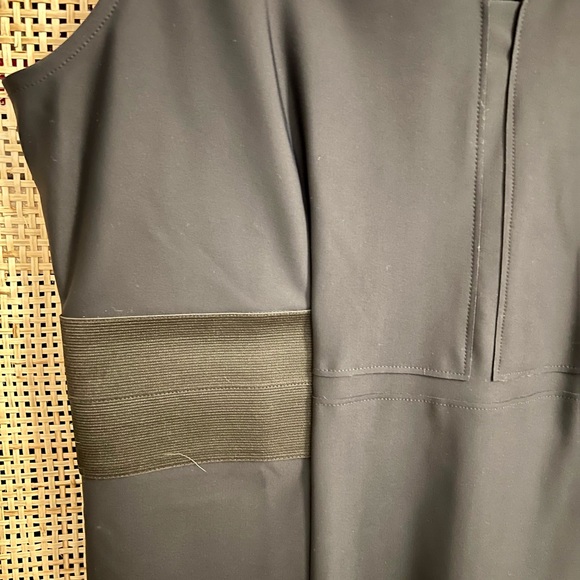 Ann Taylor Sheath Dress, sleeveless, black/navy. Size 14 - Picture 3 of 6